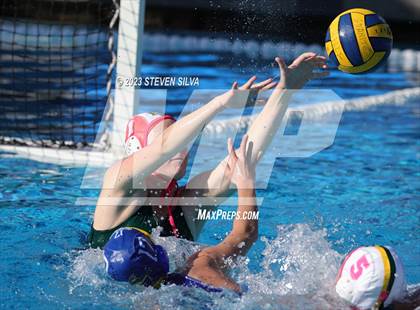 Thumbnail 1 in Grossmont vs. Patrick Henry (San Diego Open) photogallery.
