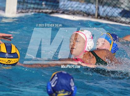 Thumbnail 3 in Grossmont vs. Patrick Henry (San Diego Open) photogallery.