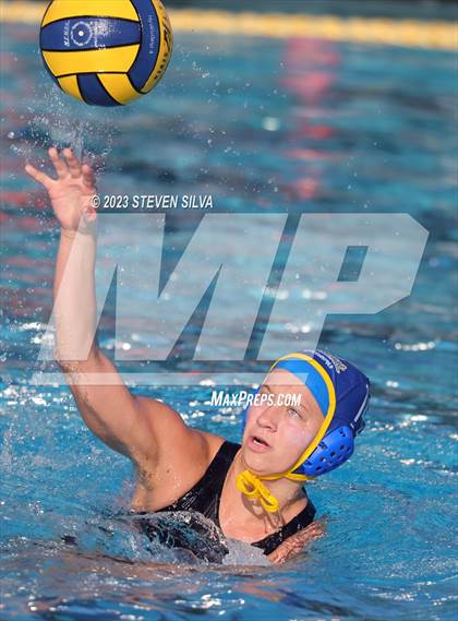 Thumbnail 1 in Grossmont vs. Patrick Henry (San Diego Open) photogallery.