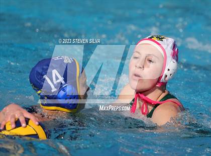 Thumbnail 1 in Grossmont vs. Patrick Henry (San Diego Open) photogallery.