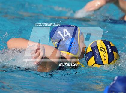 Thumbnail 3 in Grossmont vs. Patrick Henry (San Diego Open) photogallery.