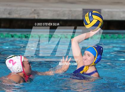 Thumbnail 2 in Grossmont vs. Patrick Henry (San Diego Open) photogallery.