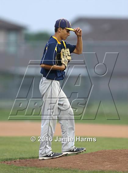 Thumbnail 3 in McNeil @ Stony Point photogallery.