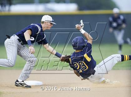 Thumbnail 3 in McNeil @ Stony Point photogallery.