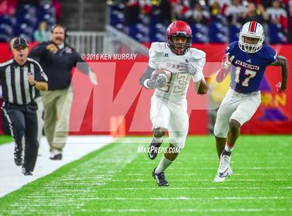 Thumbnail 2 in North Shore vs Atascocita (UIL 6A Quarterfinal) photogallery.