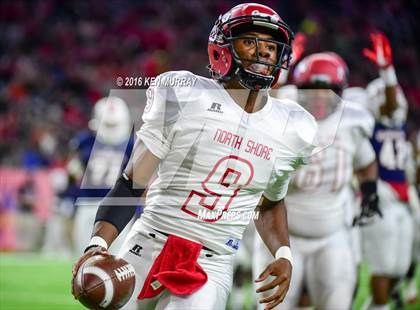 Thumbnail 3 in North Shore vs Atascocita (UIL 6A Quarterfinal) photogallery.