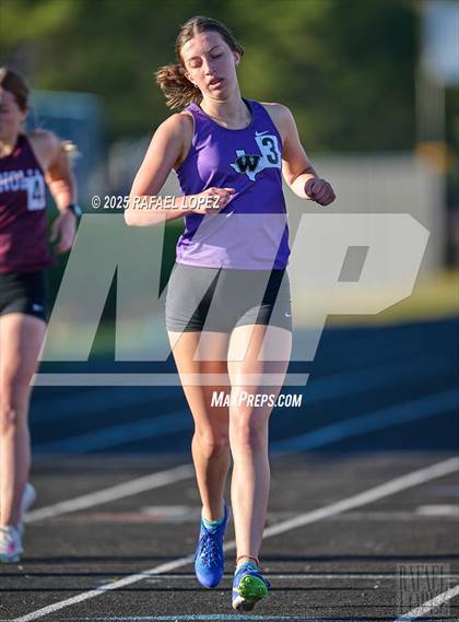 Thumbnail 3 in Dog Pound Invitational (400M) photogallery.
