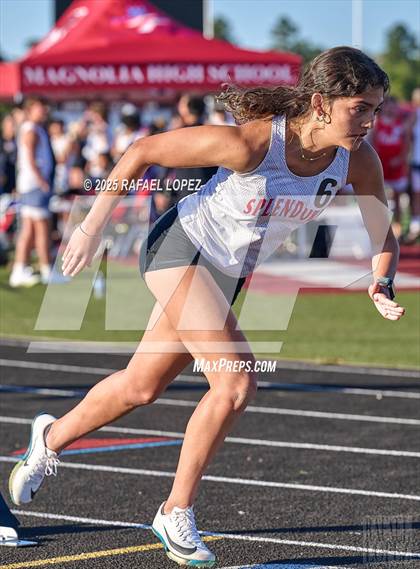 Thumbnail 3 in Dog Pound Invitational (400M) photogallery.