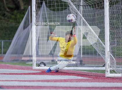 Thumbnail 2 in Arroyo Valley @ Redondo Union (CIFSS D1, Round 1) photogallery.