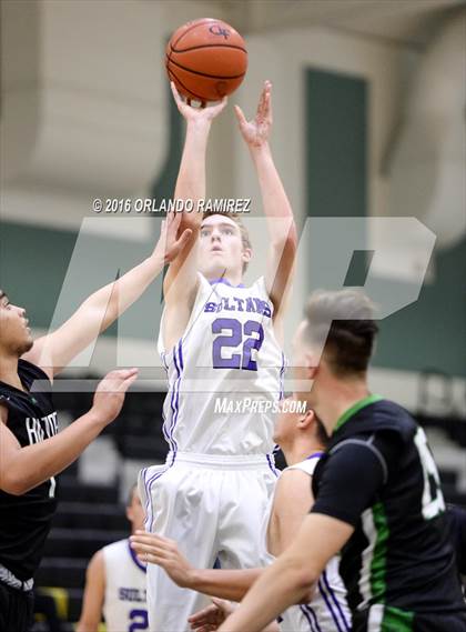 Thumbnail 3 in Hilltop vs Santana (Grossmont Winter Tournament) photogallery.