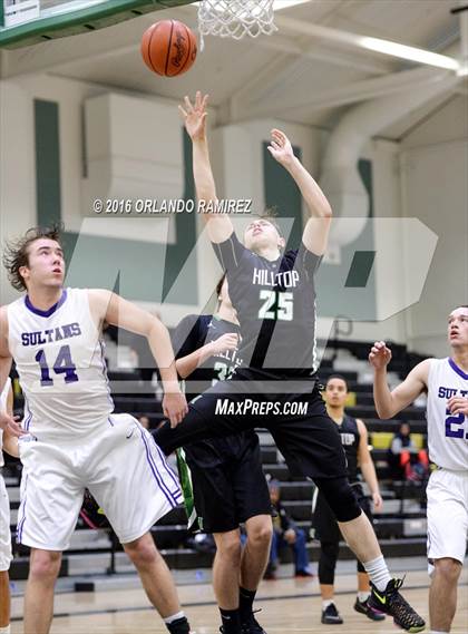 Thumbnail 3 in Hilltop vs Santana (Grossmont Winter Tournament) photogallery.