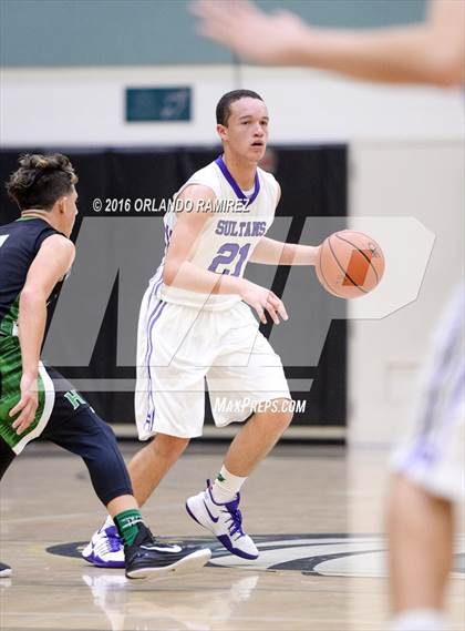 Thumbnail 2 in Hilltop vs Santana (Grossmont Winter Tournament) photogallery.