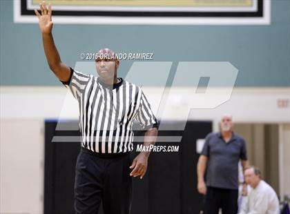 Thumbnail 2 in Hilltop vs Santana (Grossmont Winter Tournament) photogallery.