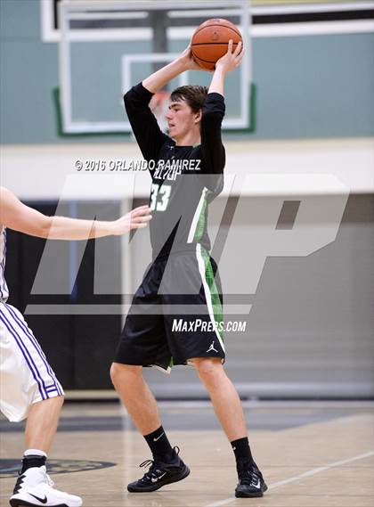 Thumbnail 3 in Hilltop vs Santana (Grossmont Winter Tournament) photogallery.