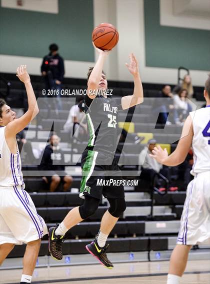Thumbnail 3 in Hilltop vs Santana (Grossmont Winter Tournament) photogallery.
