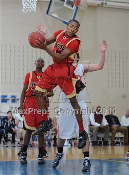 Thumbnail 3 in Neuse Christian Academy vs. Grace Christian photogallery.