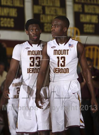 Thumbnail 2 in Fox Lane vs Mt. Vernon (Section 1 Class AA Quarter Final) photogallery.