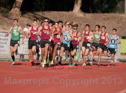Thumbnail 1 in Don Green Invitational 3200M photogallery.