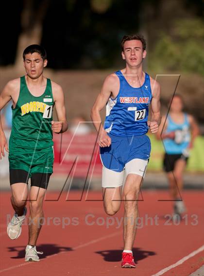 Thumbnail 2 in Don Green Invitational 3200M photogallery.