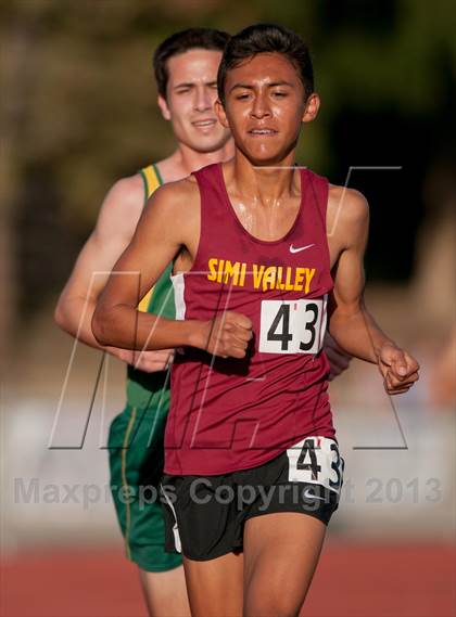 Thumbnail 1 in Don Green Invitational 3200M photogallery.