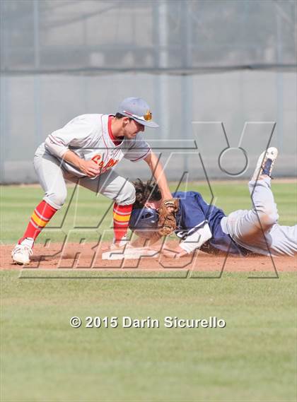 Thumbnail 2 in Seton Catholic vs. Perry photogallery.