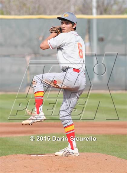 Thumbnail 3 in Seton Catholic vs. Perry photogallery.