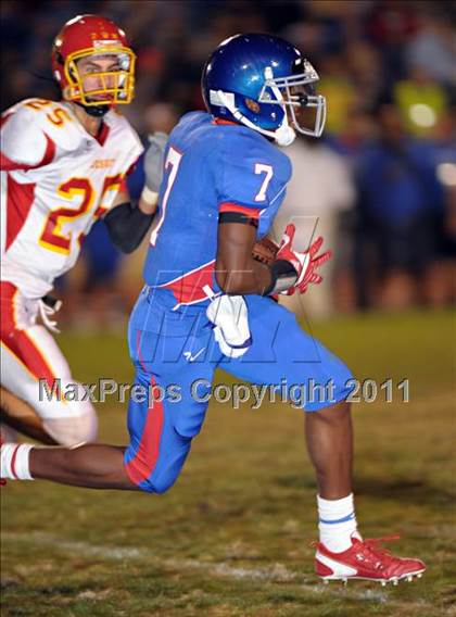 Thumbnail 1 in Christian Brothers vs. Jesuit photogallery.