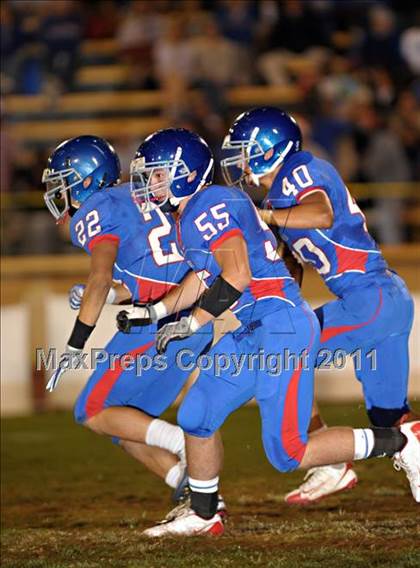 Thumbnail 1 in Christian Brothers vs. Jesuit photogallery.
