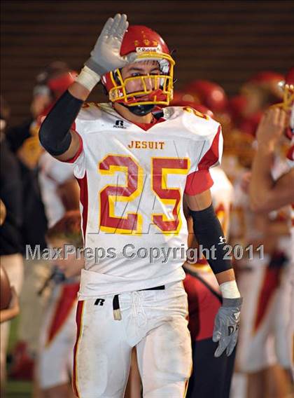 Thumbnail 3 in Christian Brothers vs. Jesuit photogallery.
