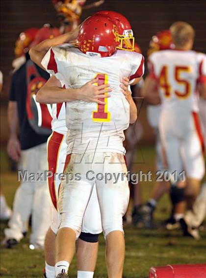 Thumbnail 2 in Christian Brothers vs. Jesuit photogallery.