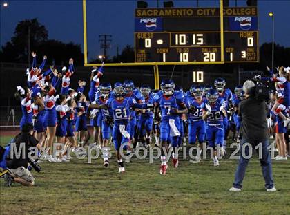 Thumbnail 3 in Christian Brothers vs. Jesuit photogallery.