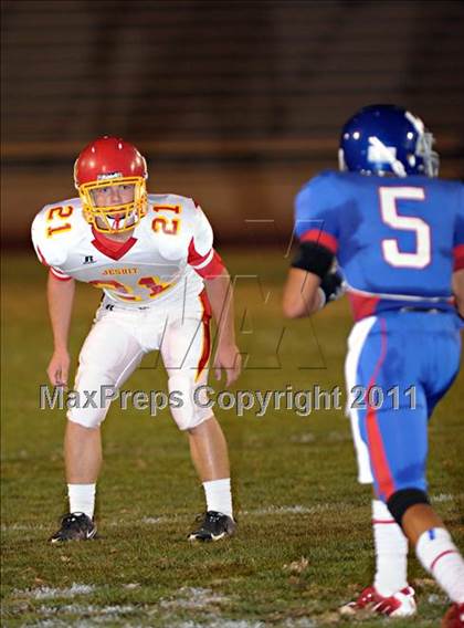Thumbnail 3 in Christian Brothers vs. Jesuit photogallery.