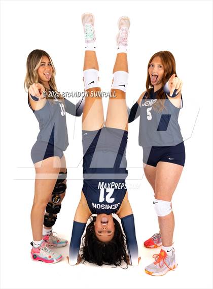 Thumbnail 2 in Jemison (Team & Individuals) photogallery.