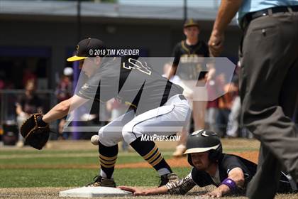 Thumbnail 2 in Manheim Central vs. Solanco photogallery.