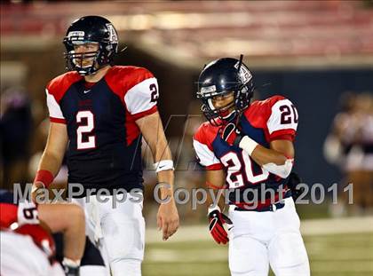 Thumbnail 3 in Cedar Hill vs. Allen (Tom Landry Classic) photogallery.