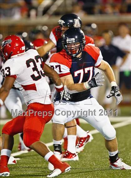 Thumbnail 3 in Cedar Hill vs. Allen (Tom Landry Classic) photogallery.