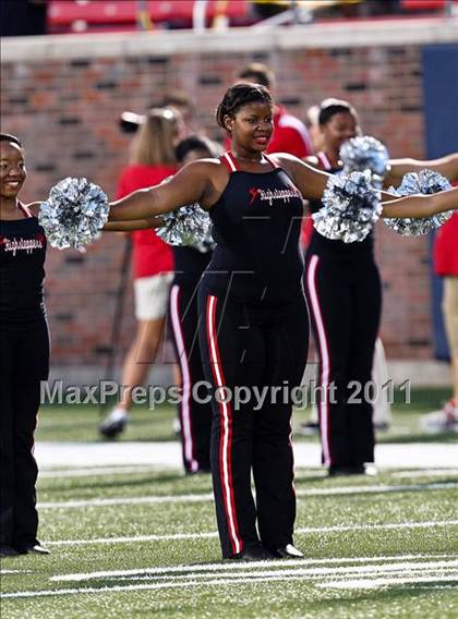 Thumbnail 1 in Cedar Hill vs. Allen (Tom Landry Classic) photogallery.