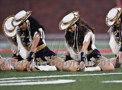 Thumbnail 3 in Cedar Hill vs. Allen (Tom Landry Classic) photogallery.