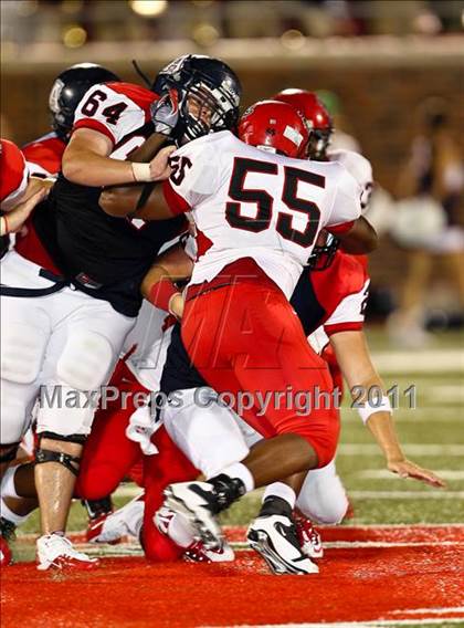 Thumbnail 1 in Cedar Hill vs. Allen (Tom Landry Classic) photogallery.