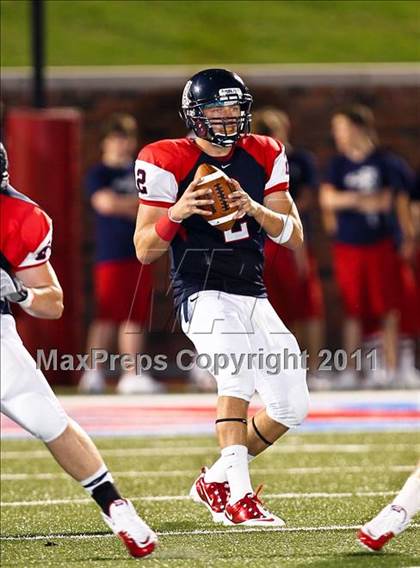 Thumbnail 1 in Cedar Hill vs. Allen (Tom Landry Classic) photogallery.
