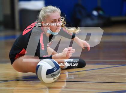 Thumbnail 1 in Clarence @ Frontier photogallery.