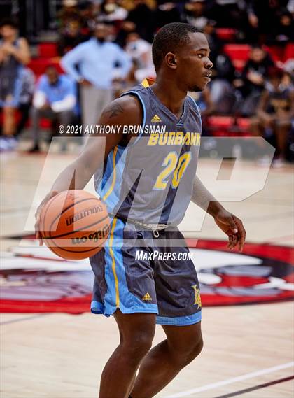 Thumbnail 1 in Burbank @ Galt (Cordova Christmas Classic) photogallery.