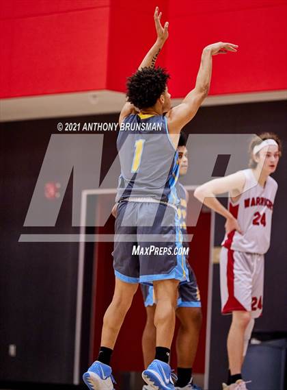 Thumbnail 3 in Burbank @ Galt (Cordova Christmas Classic) photogallery.