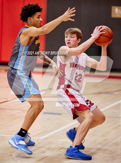 Thumbnail 3 in Burbank @ Galt (Cordova Christmas Classic) photogallery.