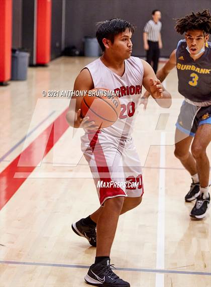 Thumbnail 2 in Burbank @ Galt (Cordova Christmas Classic) photogallery.