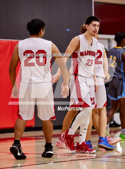 Thumbnail 2 in Burbank @ Galt (Cordova Christmas Classic) photogallery.