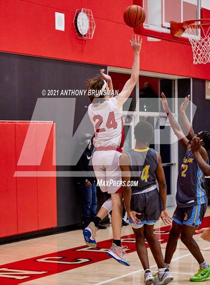 Thumbnail 2 in Burbank @ Galt (Cordova Christmas Classic) photogallery.