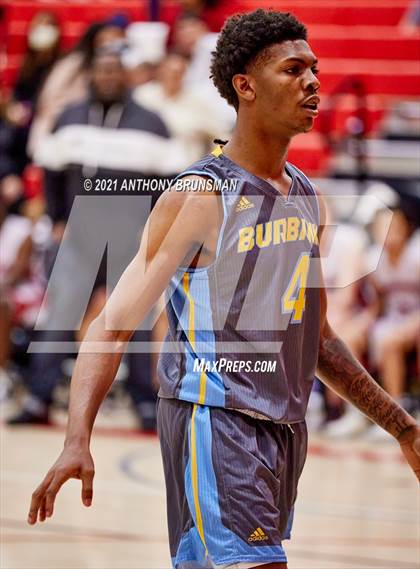 Thumbnail 2 in Burbank @ Galt (Cordova Christmas Classic) photogallery.