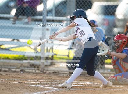 Thumbnail 3 in Los Alamitos vs. Cypress photogallery.