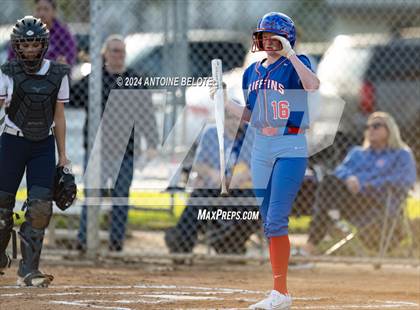 Thumbnail 2 in Los Alamitos vs. Cypress photogallery.